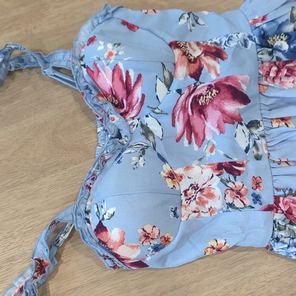 Spring Floral Dress - Picture 2 of 4